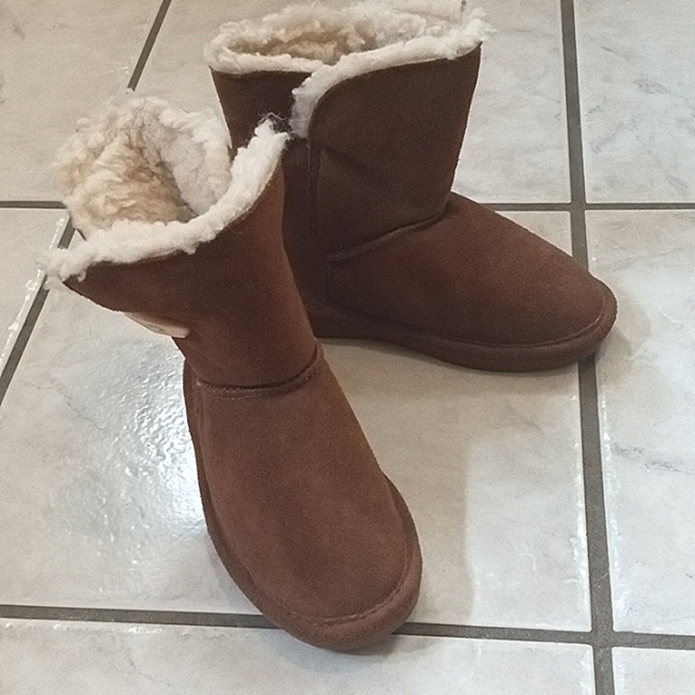 BearPaw Boots